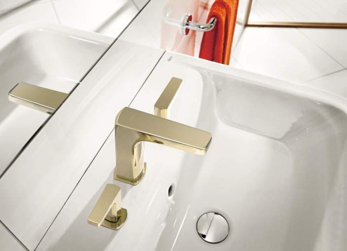 Escuadra Brassware collections Roca