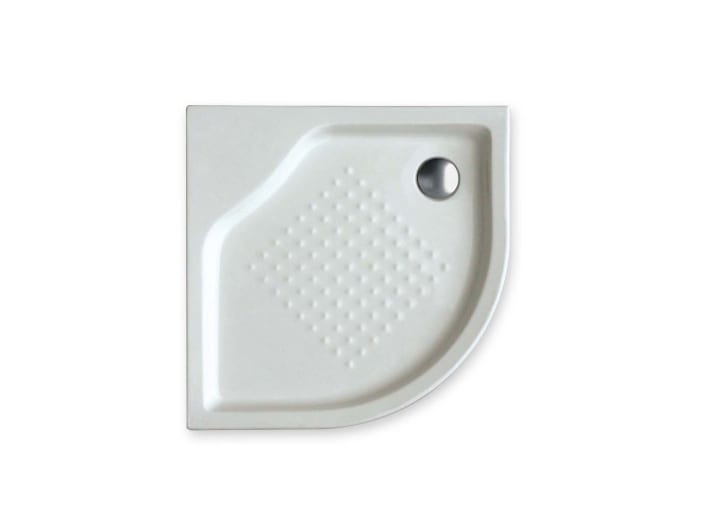 Angular acrylic shower tray with anti-slip base