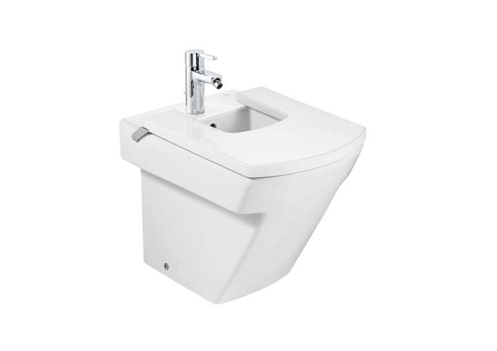 Compact vitreous china bidet