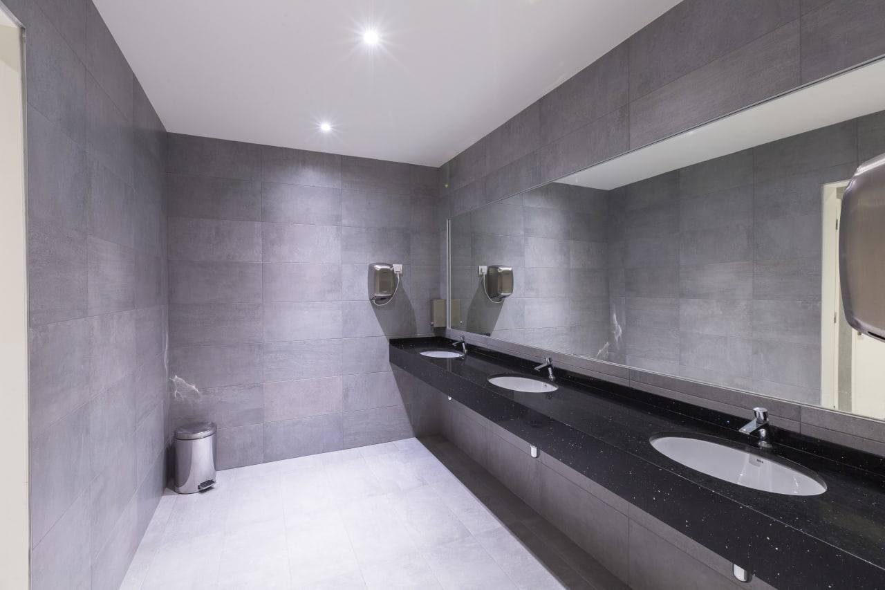 Roca’s discreet Neo Selene under countertops basins and the efficient Instant self-closing faucets are completed with the versatile Meridian WCs. Accessories from the Access Collection were incorporated to accessibility for those with reduced mobility. Roca’s durable, elegant solutions were chosen for their long-lasting performance and reliable service in one of Barcelona's most visited cultural infrastructures.3