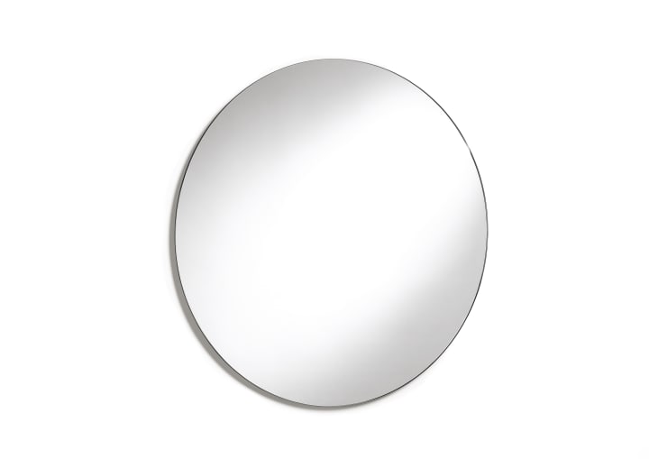 Round mirror