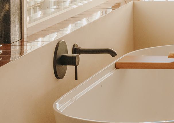 淋浴龙头 / 浴缸龙头 Matt Black 欧那 A5A2B9ENB0 Roca